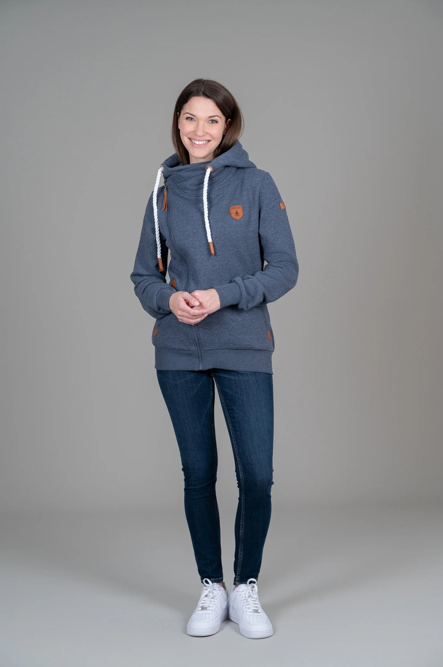 Wanakome- Athena- Navy