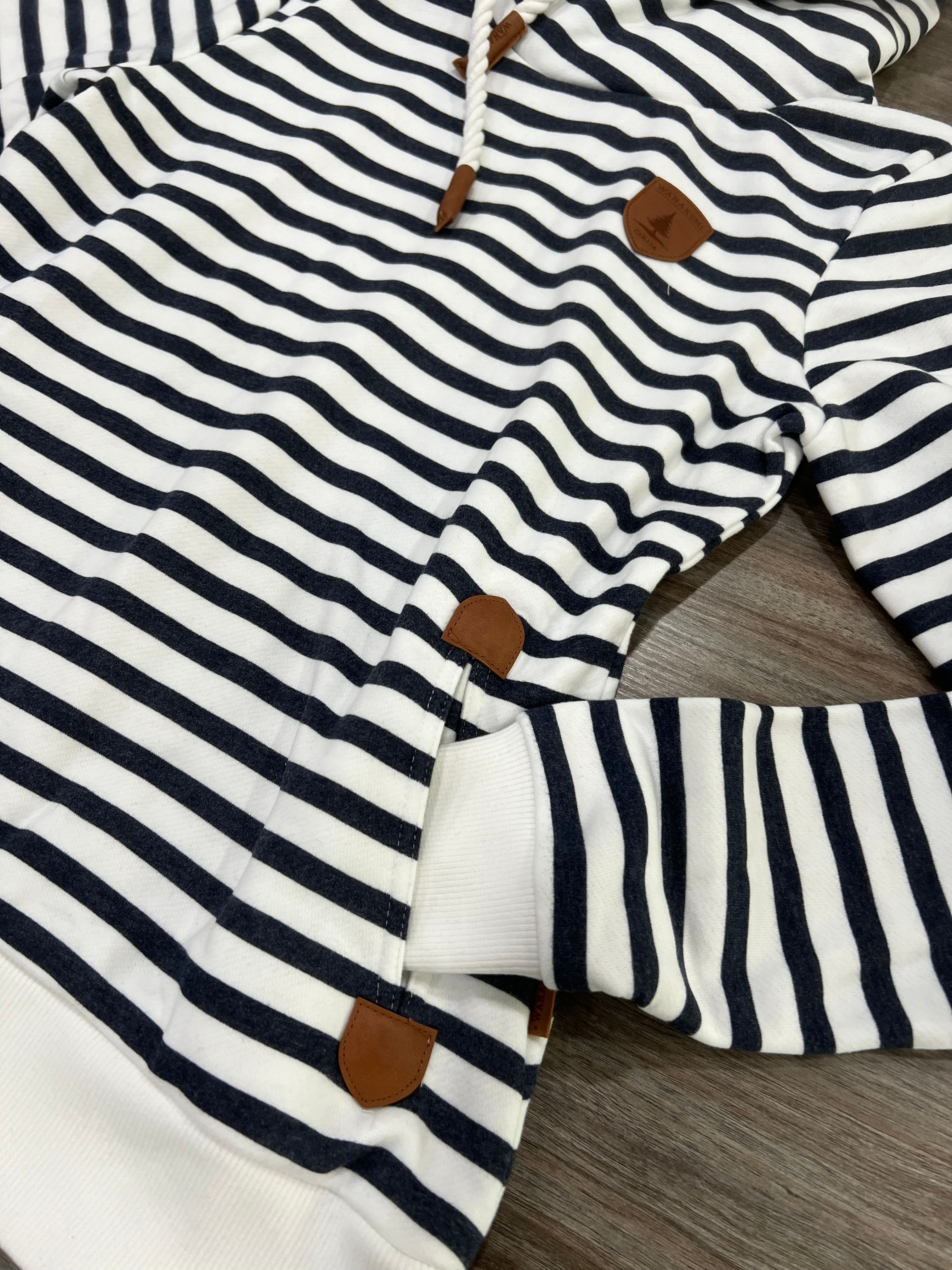 Wanakome- Artemis- Striped Navy-M  left