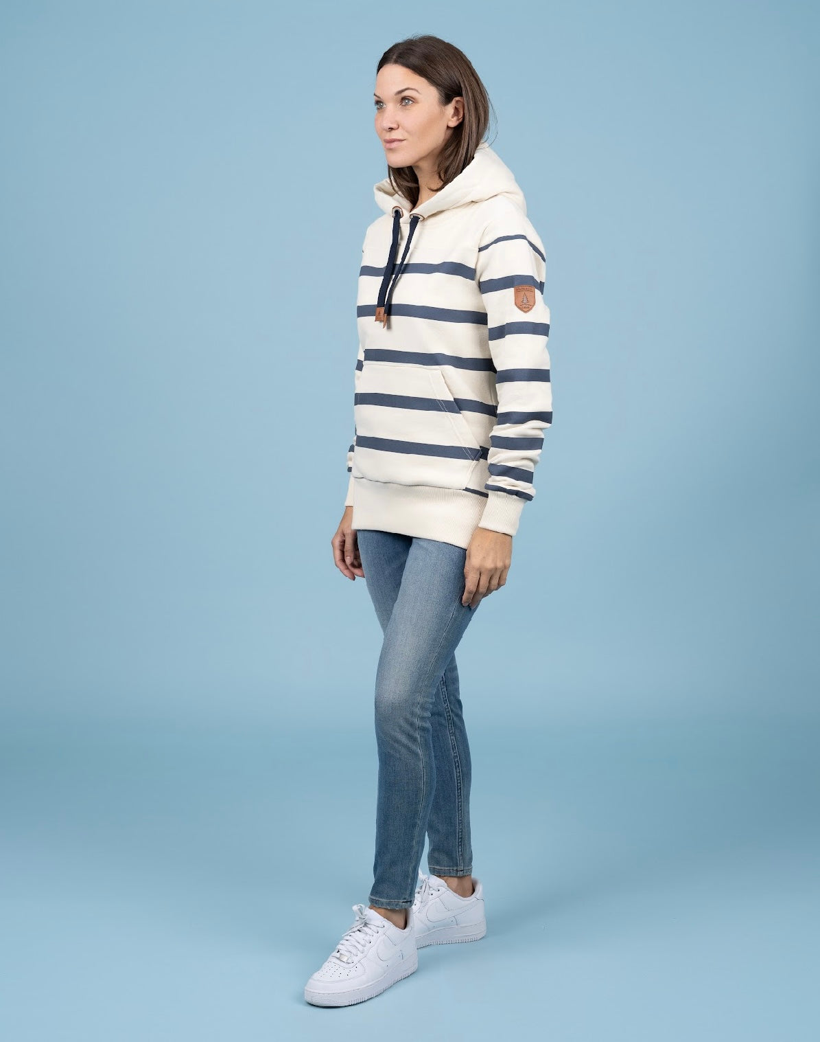 Wanakome- Marini- Navy on Barley