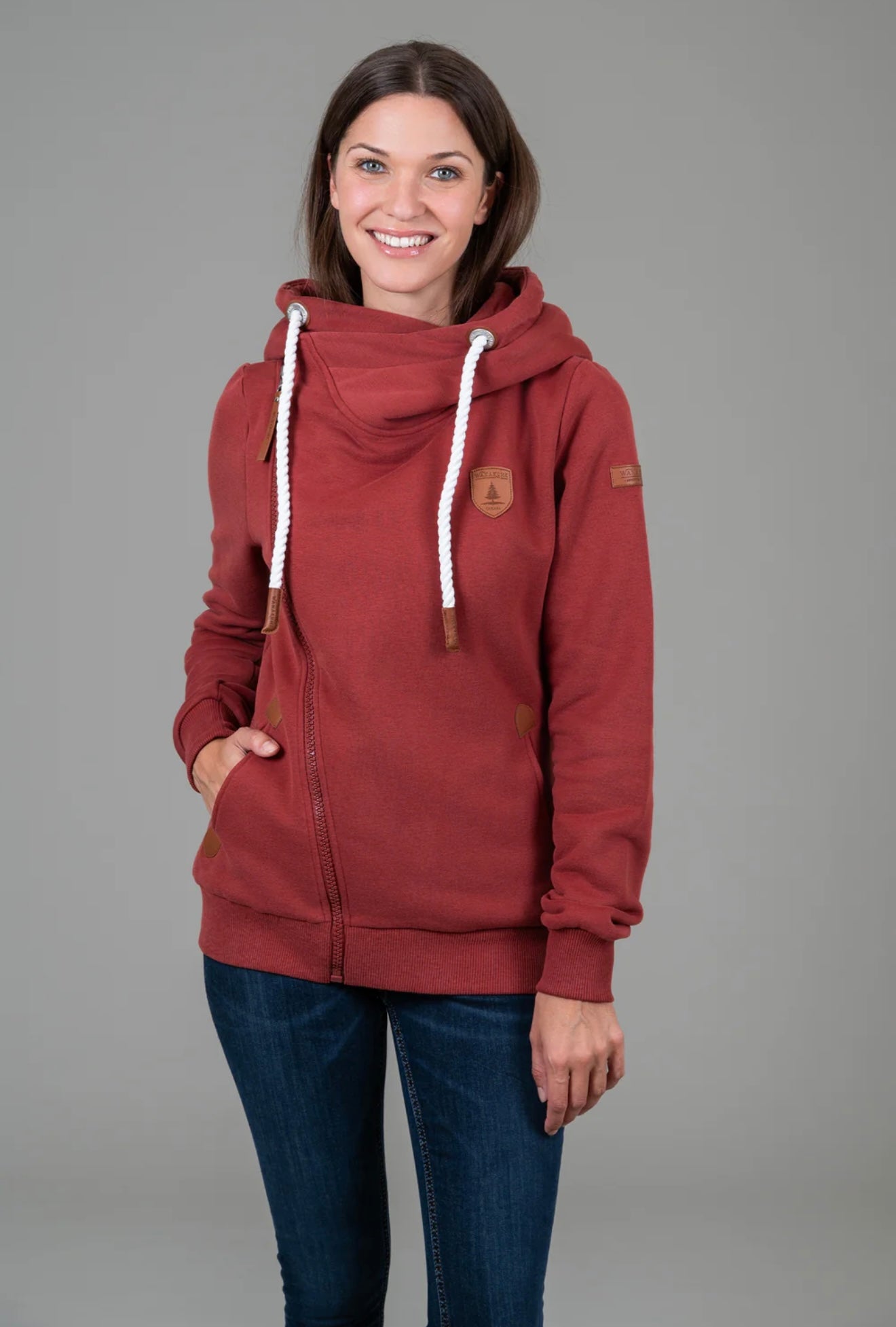 Wanakome- Athena- Rustic Red