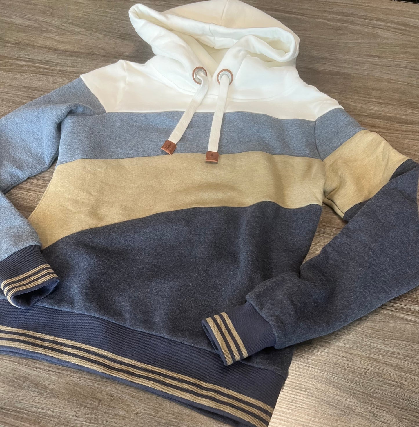 Wanakome- Spira- Navy Mix-S left- FINAL SALE