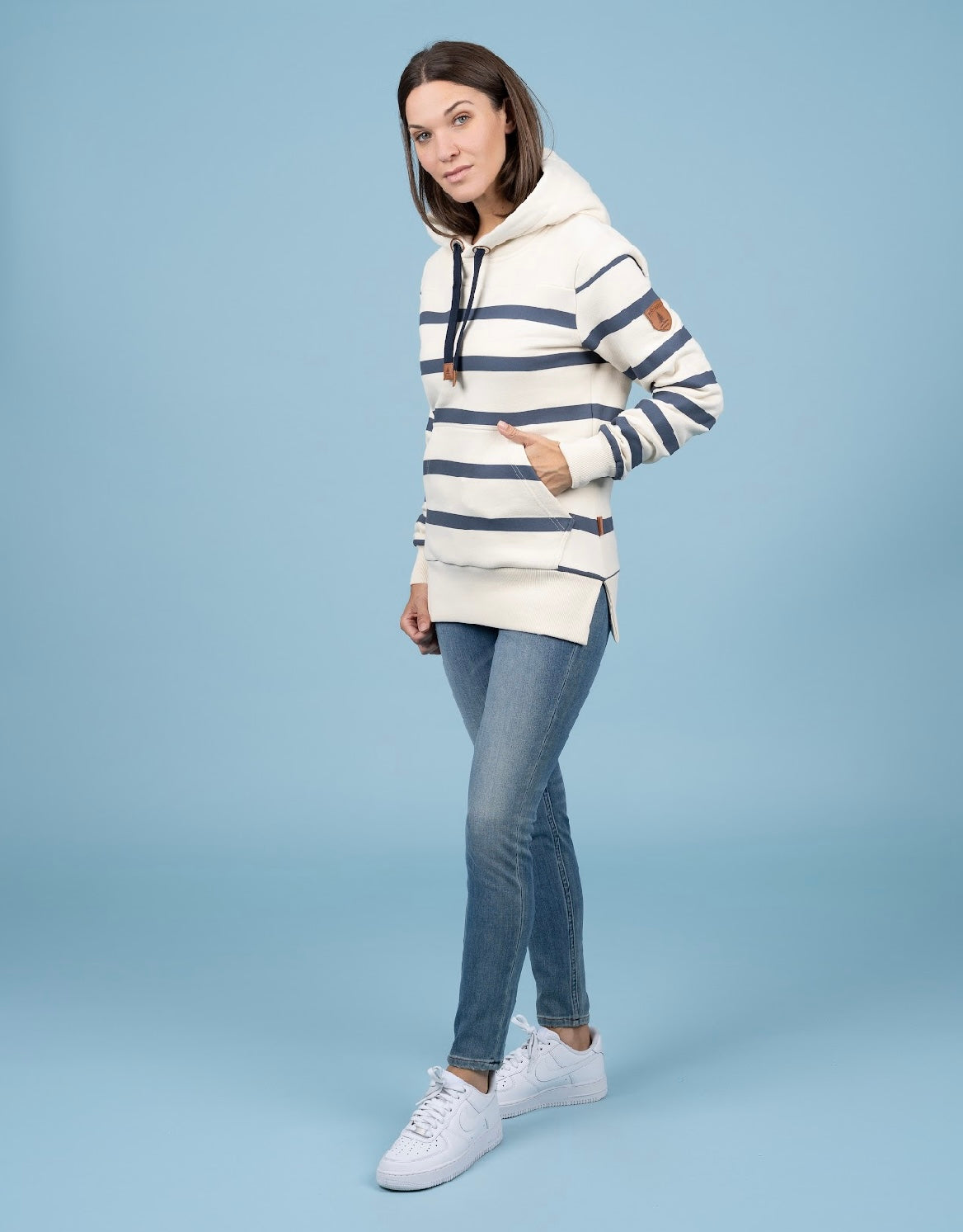 Wanakome- Marini- Navy on Barley