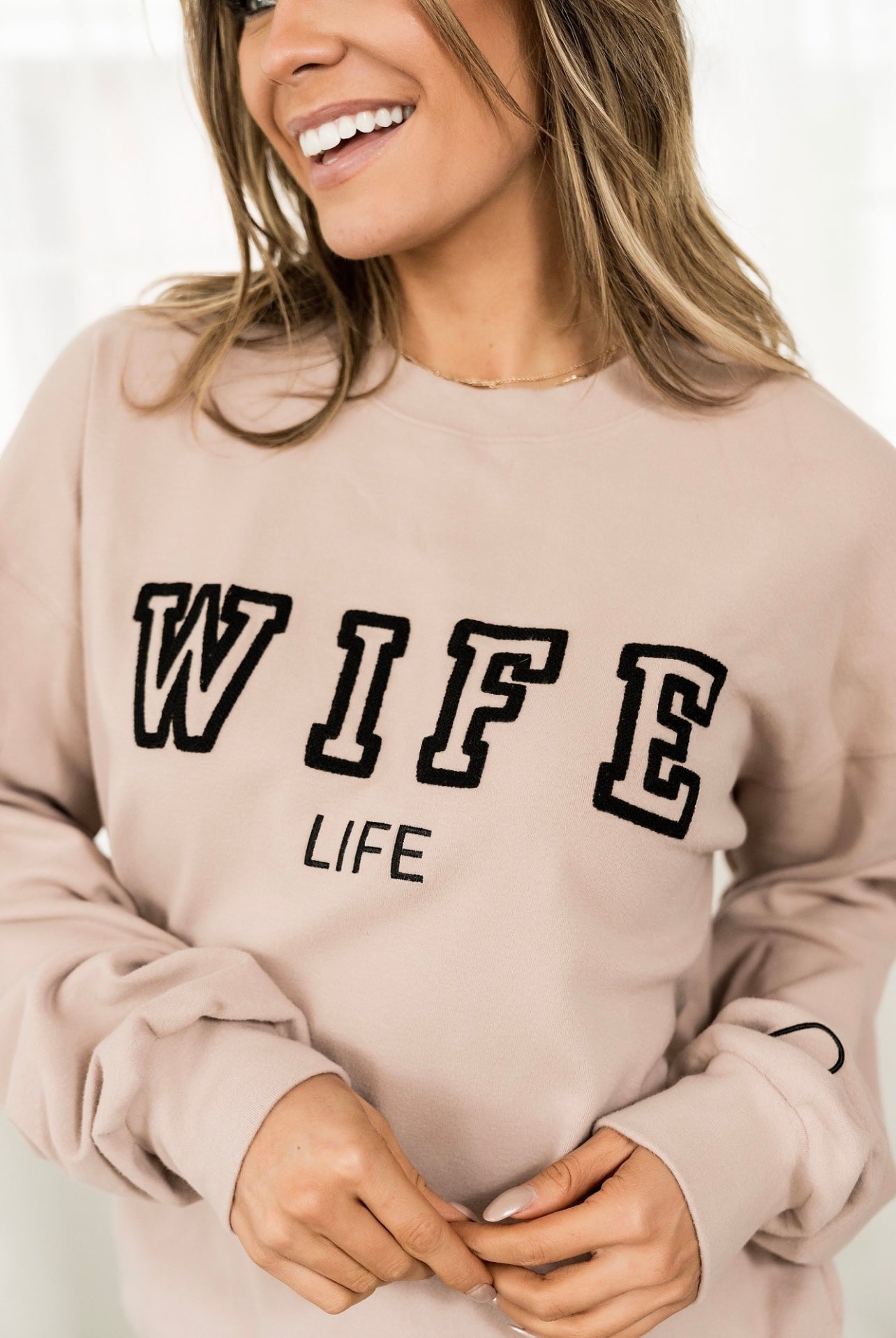 & Ave- University Pull Over- Wife Life