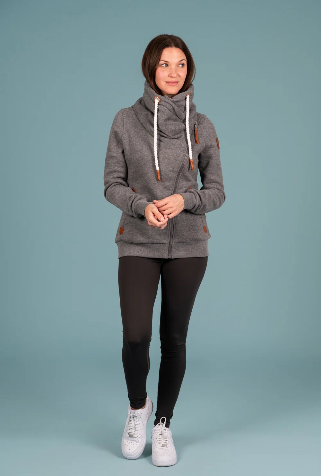 Wanakome- Hestia- Dark Heather Grey