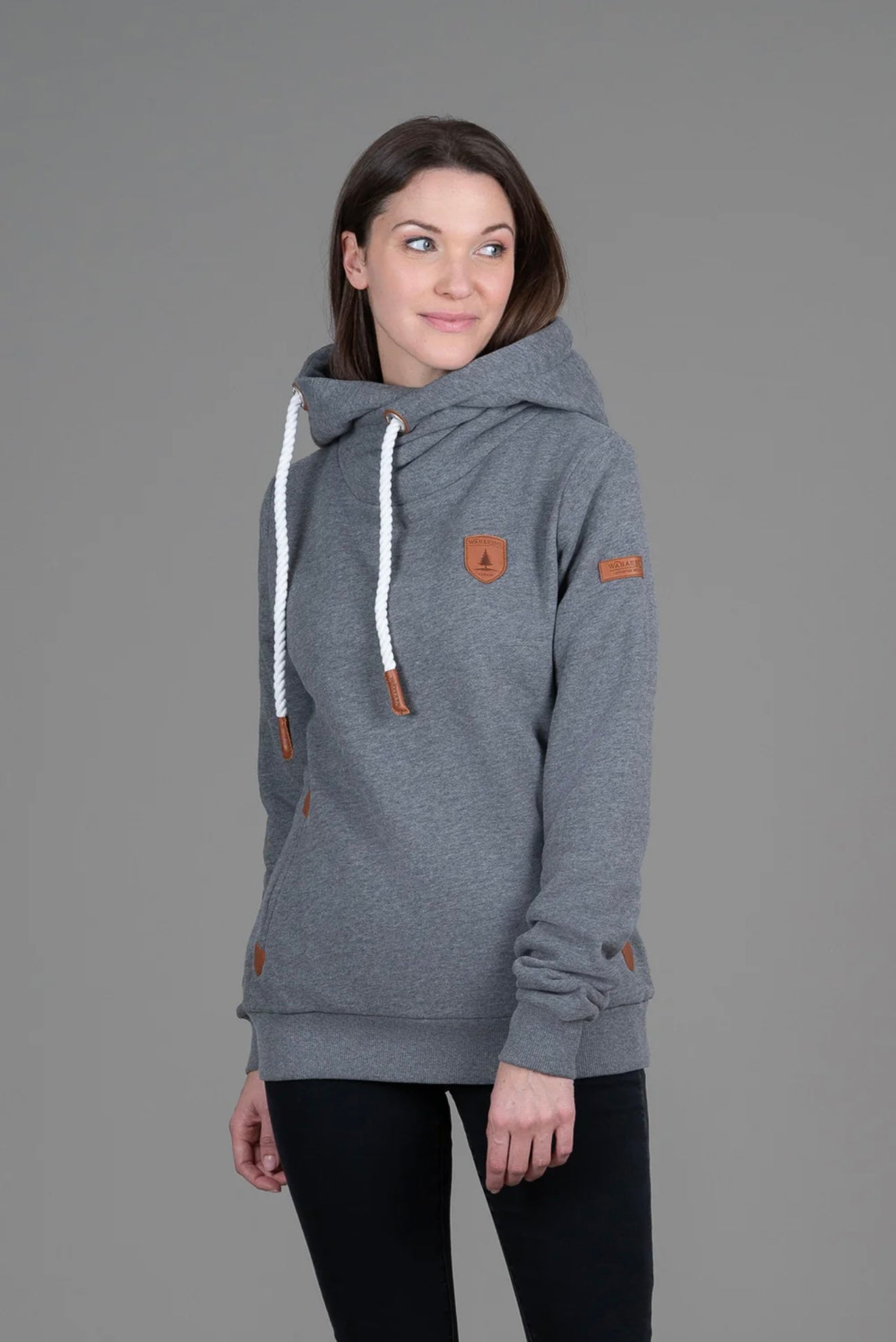 Wanakome- Artemis- Dark Heather Grey