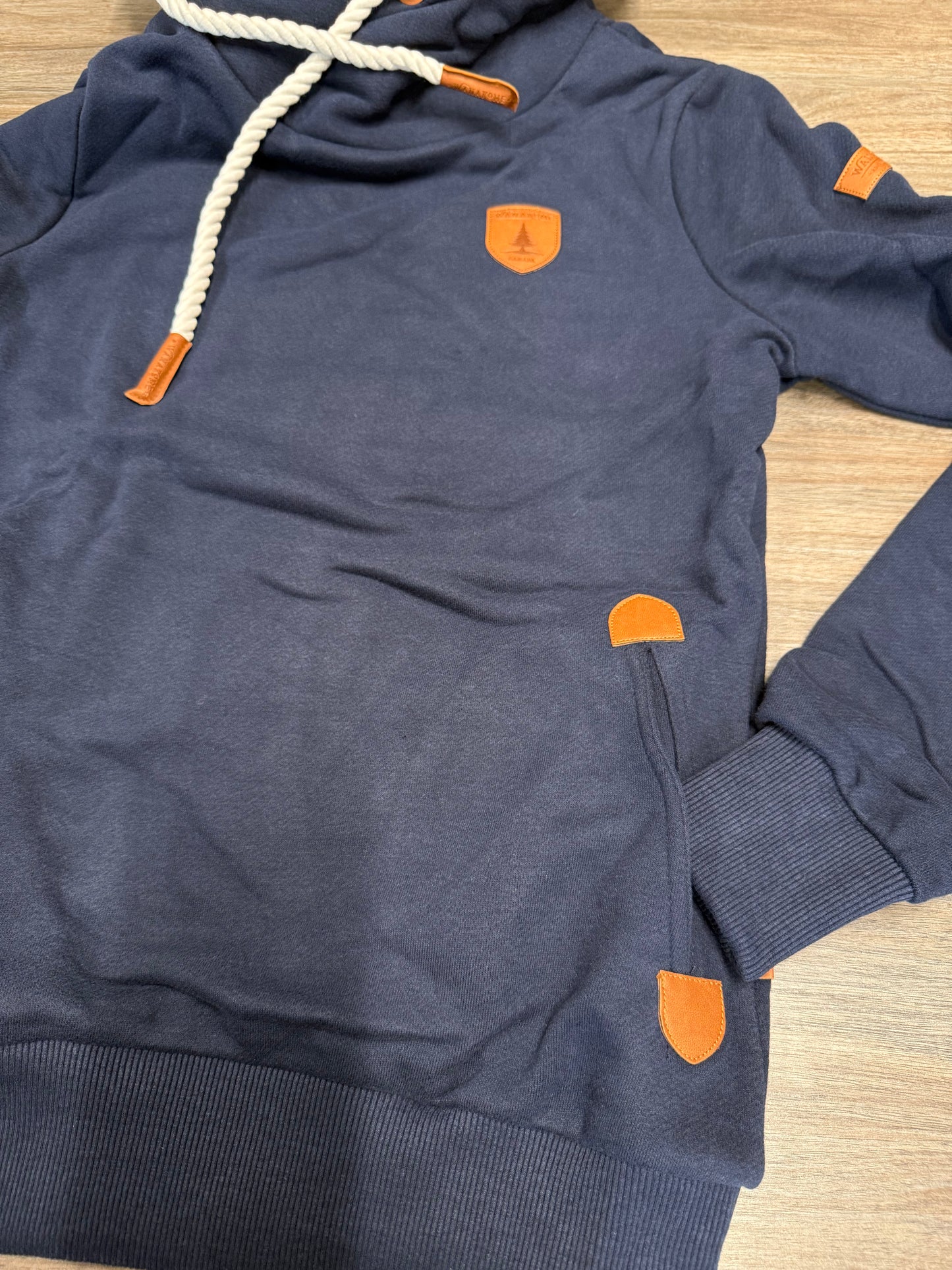 Wanakome- Artemis- Oxford Blue