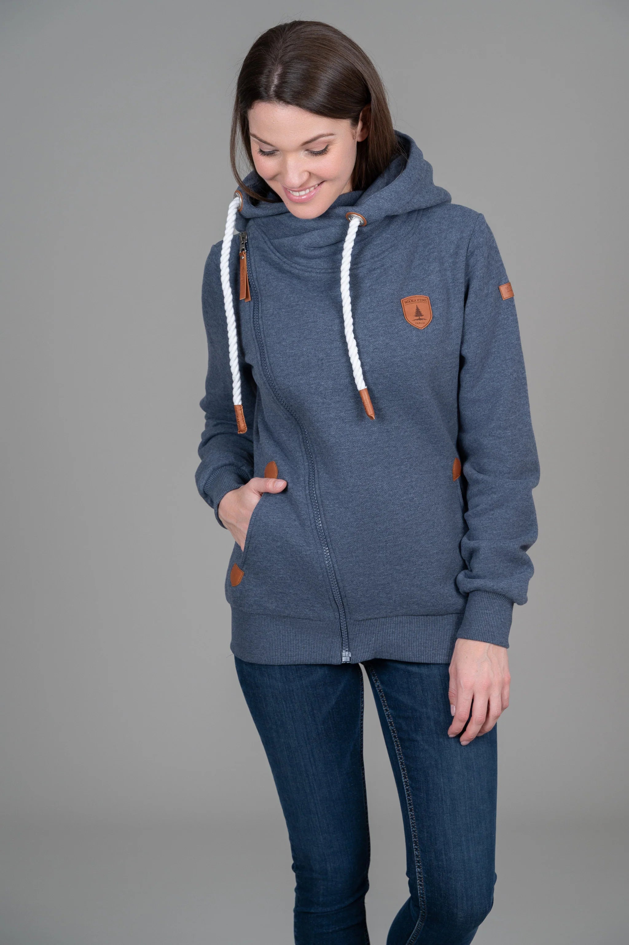 Wanakome- Athena- Navy