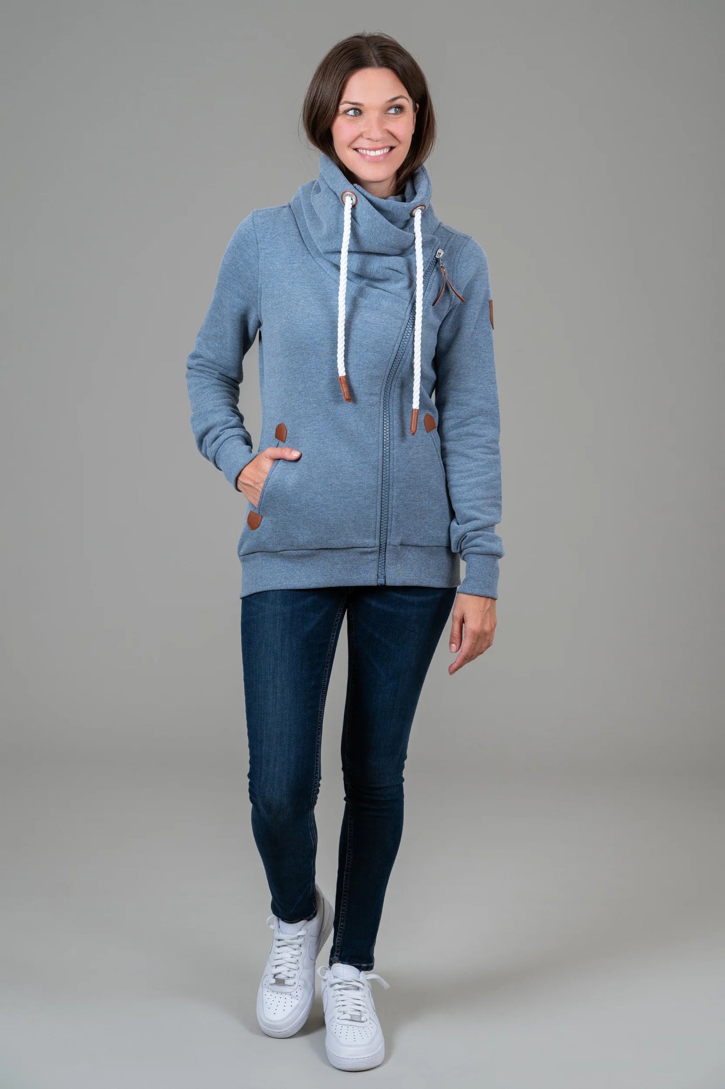 Wanakome- Hestia- Heathered Blue-S & 2XL left- FINAL SALE